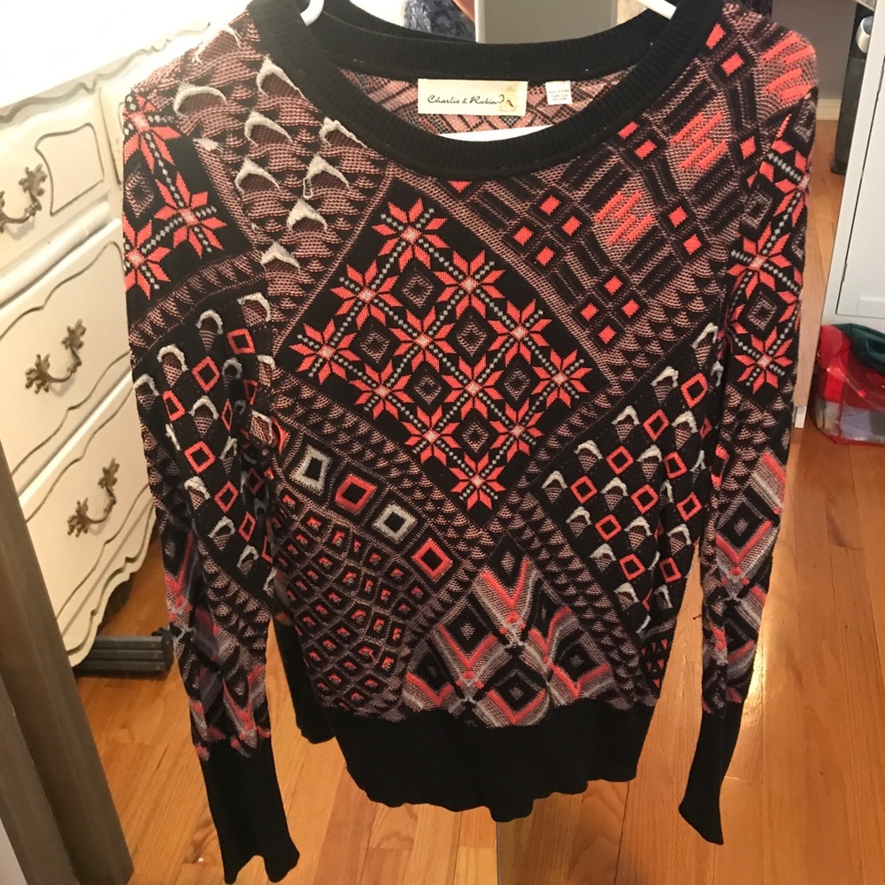 Charlie & Robin Sweater - Picture 3 of 3